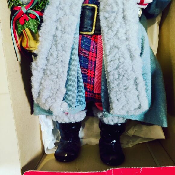 Brinn’s 1990 Collectible Edition Porcelain Santa Doll 11.5" W/ Box - Picture 13 of 16